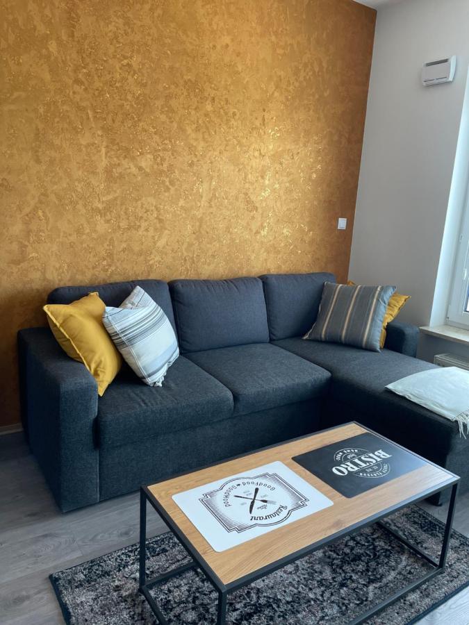 Apartament Metro Sluzew Varsóvia Exterior foto